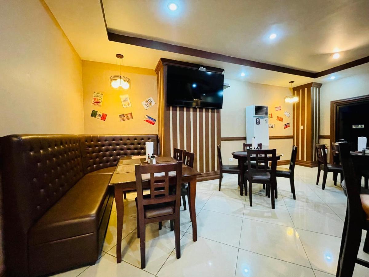 Drake Hotel Angeles City Exterior photo