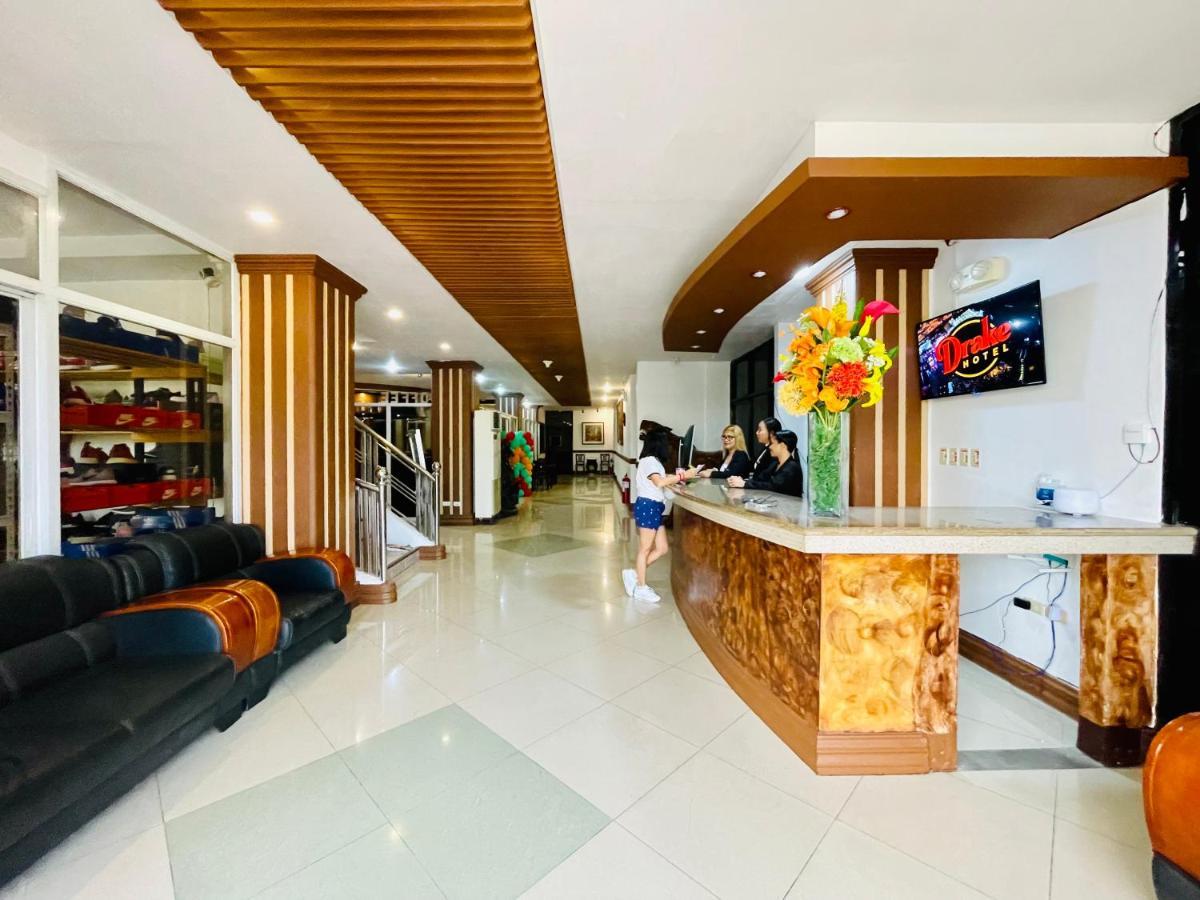 Drake Hotel Angeles City Exterior photo